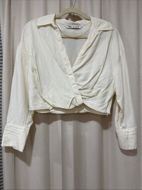 ZARA Off-White Cropped Wrap Button-Down Blouse